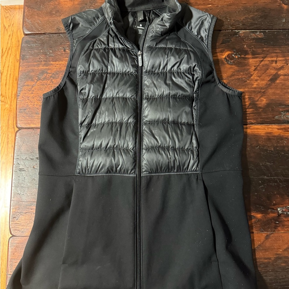 Lululemon Athletica Black Puffer Vest